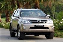 Phụ tùng Toyota Fortuner 2005-2008