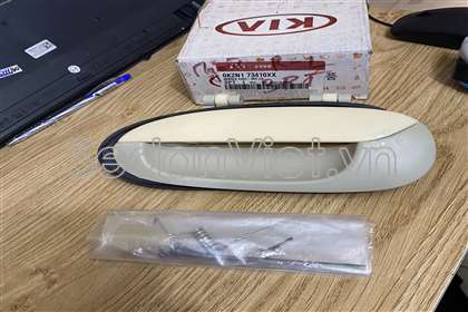Tay mở cửa ngoài KIA Spectra 2001-2005