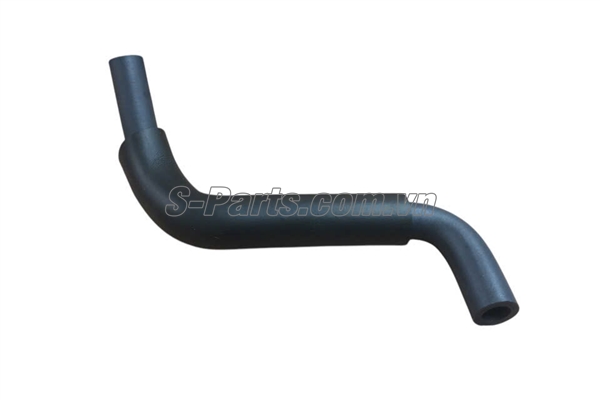 Ống PCV vào cổ hút Suzuki Ertiga 2018