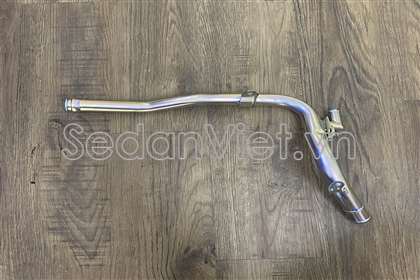 Ống nước vào két nước Suzuki Ertiga 2018-2021