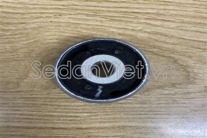 Cao su càng a to Volkswagen Polo Sedan 2015