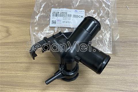 Cổ đổ nước vào két nước KIA K3 2013-2016