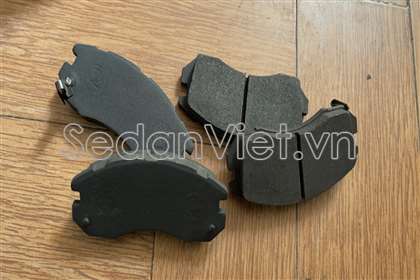 Má phanh trước Subaru Impreza 1995