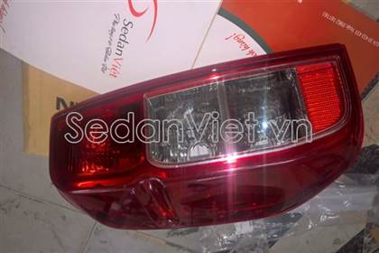 Đèn hậu Nissan Navara 2007-2011