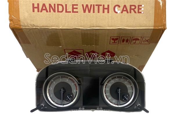 Đồng hồ táp lô Suzuki XL7 2020