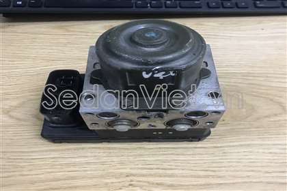 Cụm điều khiển ABS Toyota Altis 2001-2004