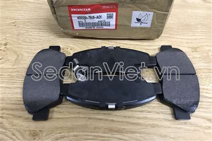 Má phanh trước Honda City 2017