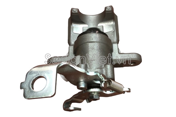 Cụm gông phanh sau Toyota Corolla Altis 2008-2010