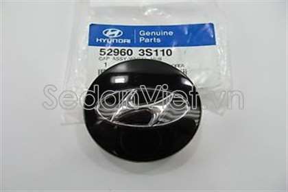 Ốp lazang màu đen Hyundai Santafe 2013-2015