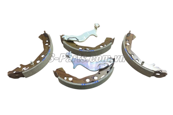 Guốc phanh sau Suzuki Celerio 2017