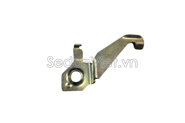 Móc hãm cần tăng chỉnh phanh Suzuki XL7 2020