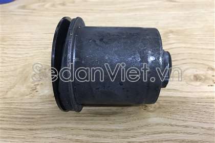 Cao su cầu sau KIA Rondo 2015-2017