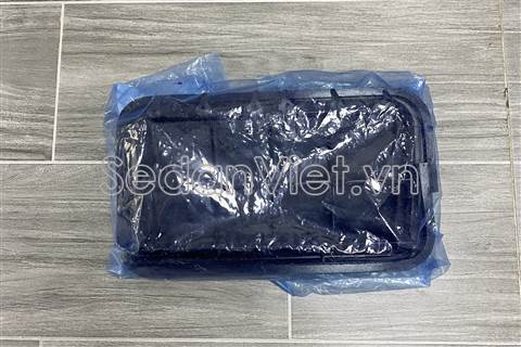 Lỗ thở thoát khí mùi trong xe Toyota Innova 2008-2011