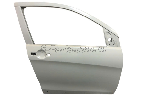 Cánh cửa trước Suzuki Celerio 2017