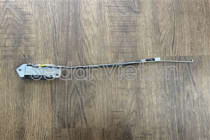 Khóa ngậm cửa hậu Toyota Hiace 2007-2012