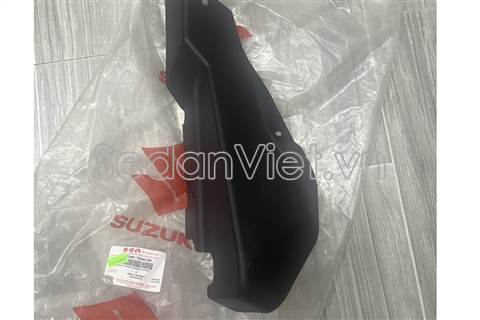 Nhựa ốp dọc tai xe Suzuki XL7 2020
