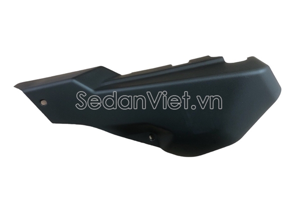 Nhựa ốp dọc tai xe Suzuki XL7 2020