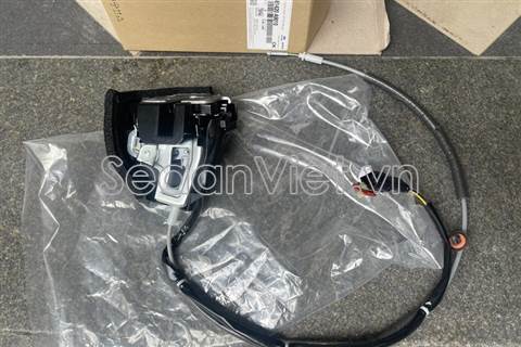 Ổ khoá ngậm cánh cửa sau KIA Sedona 2015-2017