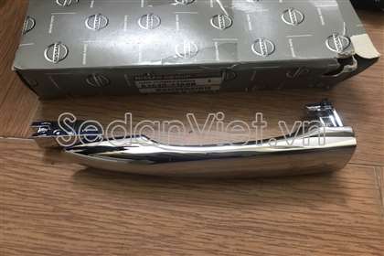 Tay mở cửa ngoài đoạn dài có mạ Nissan Navara NP300 2015
