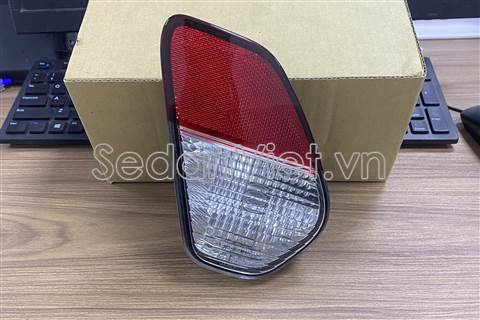 Đèn cản sau Mitsubishi Outlander 2017-2019