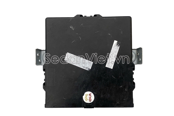 Hộp điều khiển trung tâm ECU Toyota Fortuner 2012-2015