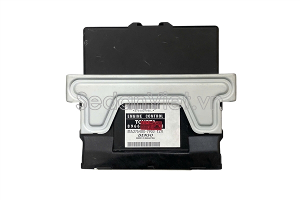 Hộp điều khiển trung tâm ECU Toyota Fortuner 2012-2015