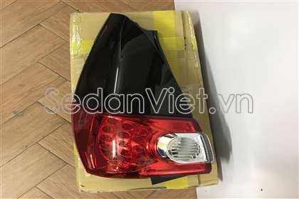 Đèn hậu Ford imax 2008