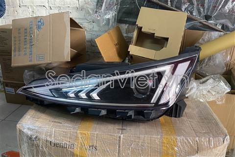 Đèn pha Hyundai Elantra 2019