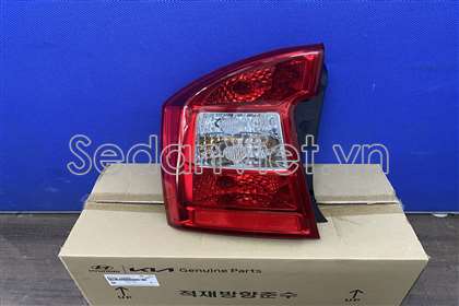 Đèn hậu KIA Carens 2007-2012