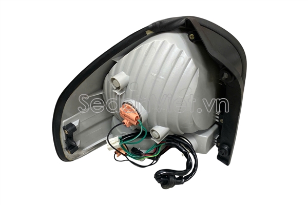 Đèn hậu Hyundai Santafe Gold 2001-2005