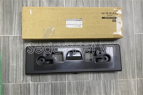 Giá bắt biển số Nissan Navara NP300 2015