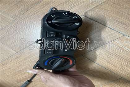 Cụm công tắc điều khiển điều hòa Hyundai Porter 2 2006-2012