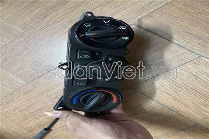 Cụm công tắc điều khiển điều hòa Hyundai Porter 2 2006-2012