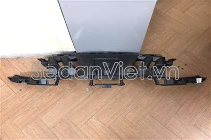 Xương đỡ cản trước Peugeot 408 2015