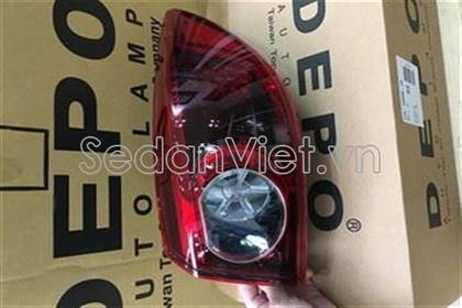 Đèn hậu ngoài phải có led - sedan Mazda 3