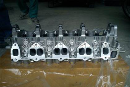 Mặt máy Ford Everest 2005-2007