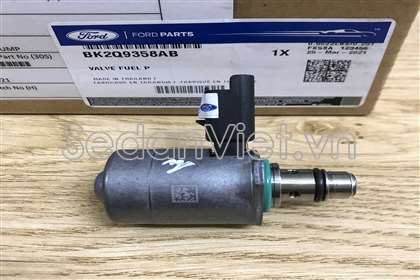 Van đuôi bơm cao áp Mazda BT-50 2016