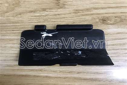 Nắp chụp móc cứu hộ cản sau Mazda 6 2017-2019