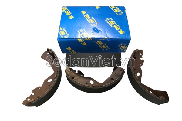 Guốc phanh sau Nissan Navara 2007-2011