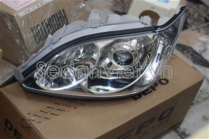 den-pha-trai-co-xenon-toyota-camry-oem-18121