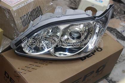 den-pha-trai-co-xenon-toyota-camry-oem-18122