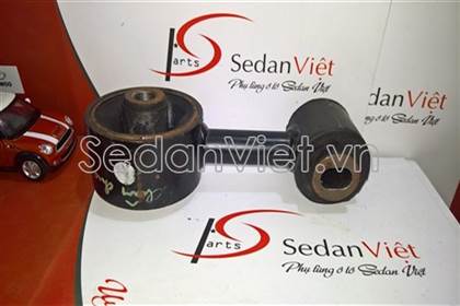 chan-giang-dau-may-so-8-nissan-livina-oem-10051