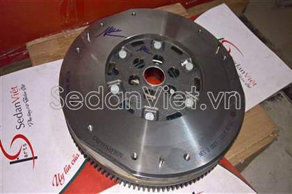 banh-da-nissan-livina-oem-3652