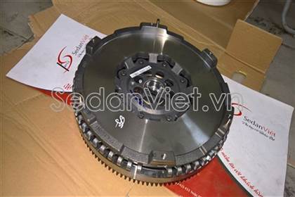 banh-da-kep-2-5-hyundai-starex-oem-18778