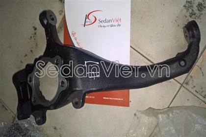 tru-lai-trai-nissan-navara-chinh-hang-8827