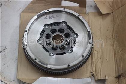 banh-da-kep-ford-transit-oem-17897