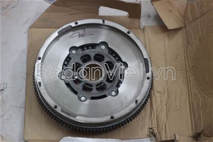 banh-da-kep-ford-transit-oem-17898