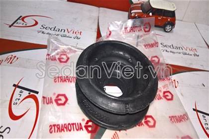 bat-beo-giam-xoc-truoc-toyota-yaris-oem-11736