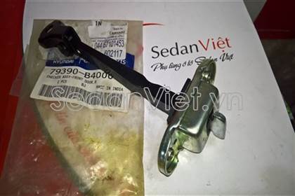 han-che-hanh-trinh-cua-truoc-phai-hyundai-i10-chinh-hang-14910