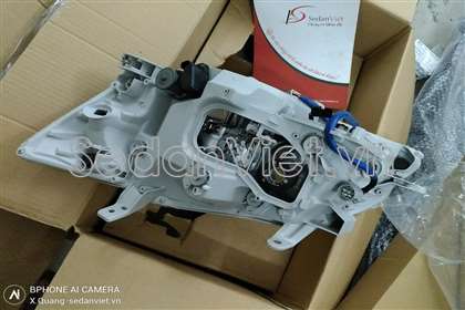 cum-den-pha-phai-bexenon-toyota-camry-8111006691-oe-gia-re